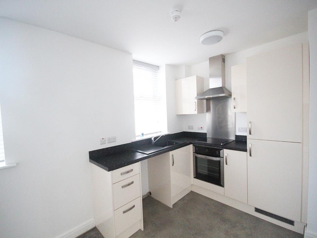 1 bedroom apartment To Let in Earby - IMG_7904.jpg